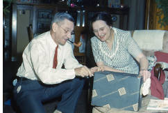 polaroid present thumbnail