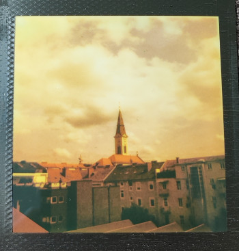 polaroid go orange filter photo